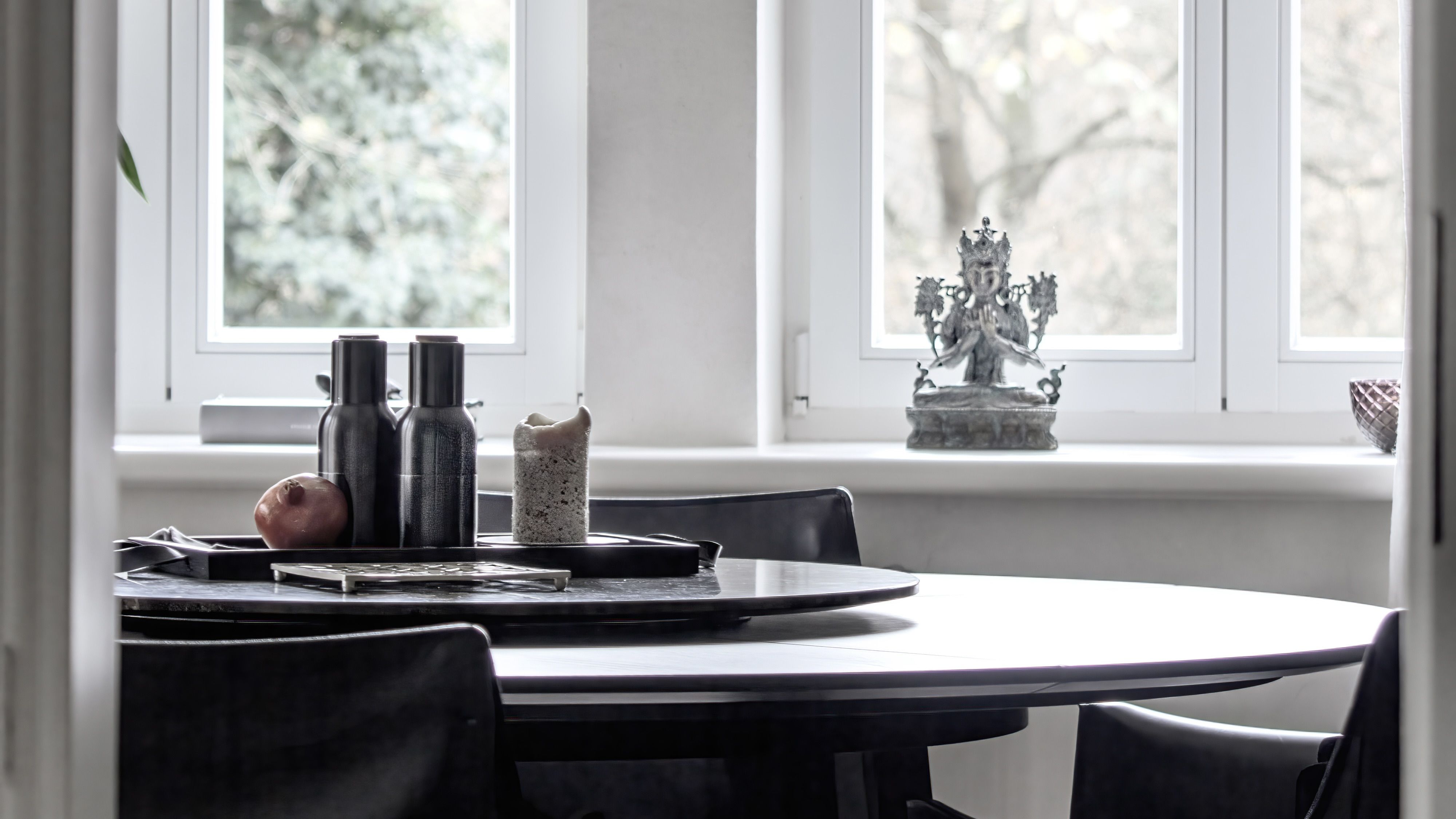 THE DETAILS Markéta Hlůžková